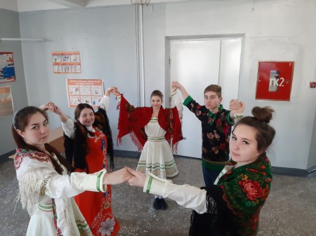 Веселая масленица